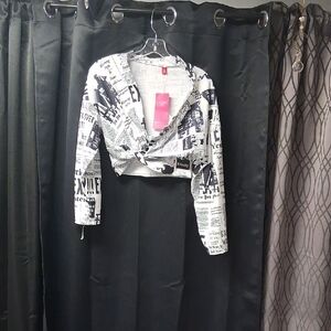Chic Newspaper Print Blouse - Black & White